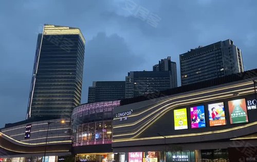 龙湖梵城动态:【龙湖61梵城】自持龙湖滨江商场一站式购物～-成都