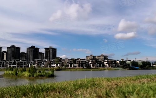 保利湖心岛四期美湖苑