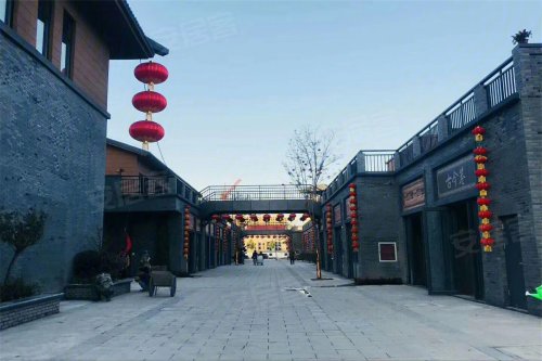 朝歌里人文小镇商铺带你领略繁华