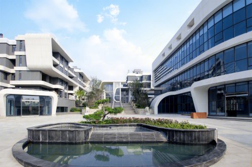 城中智墅居中为贵众悦鑫城