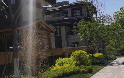 温泉新都孔雀城开发区瑾园别墅区入住实景拍摄外地可以直接贷款网签