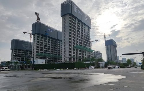 隆基泰和·云玺领峯