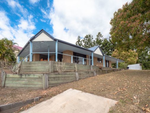 单层住宅,位于优越地段,视野开阔