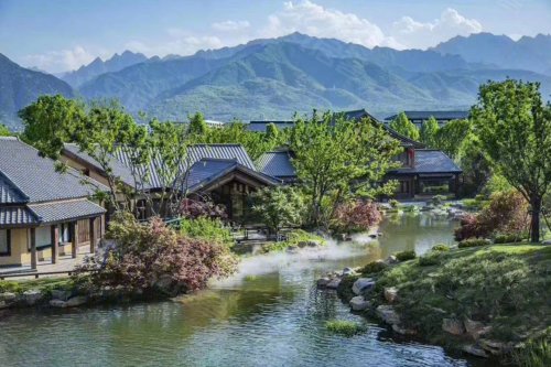 山居别业前庭后院 太白山唐镇诠释旅居生活方式