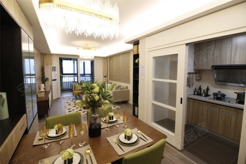 以五彩生活配套，万科构筑宜居乐园！