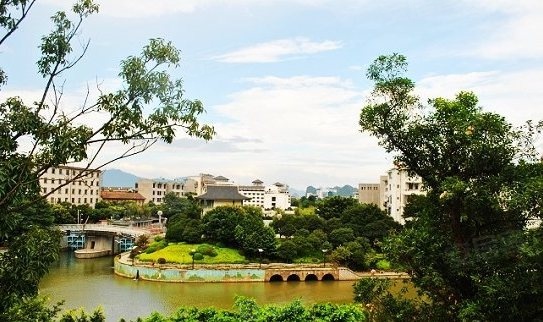 桂林彰泰康桥半岛图片