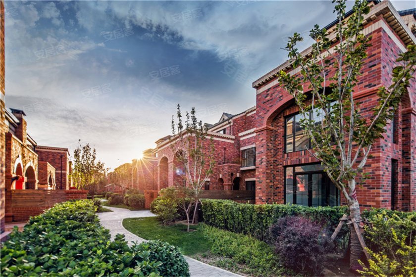 城市红砖墅院金隅上城郡组图