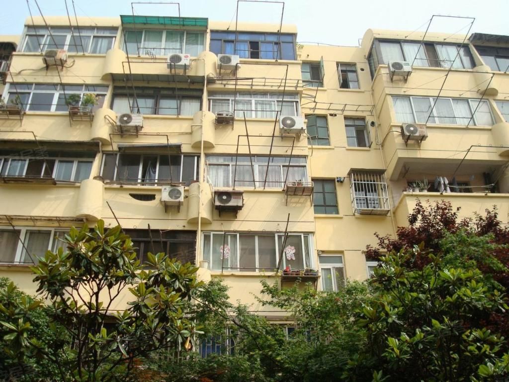 上海徐汇田林 田林二村 1室1厅1卫 中等装修 整租 3400元/月