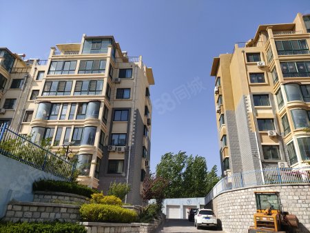 1991绿化率:50%建筑类别:低层莱阳莱阳城区梨园路2号硕丰花园(别墅)