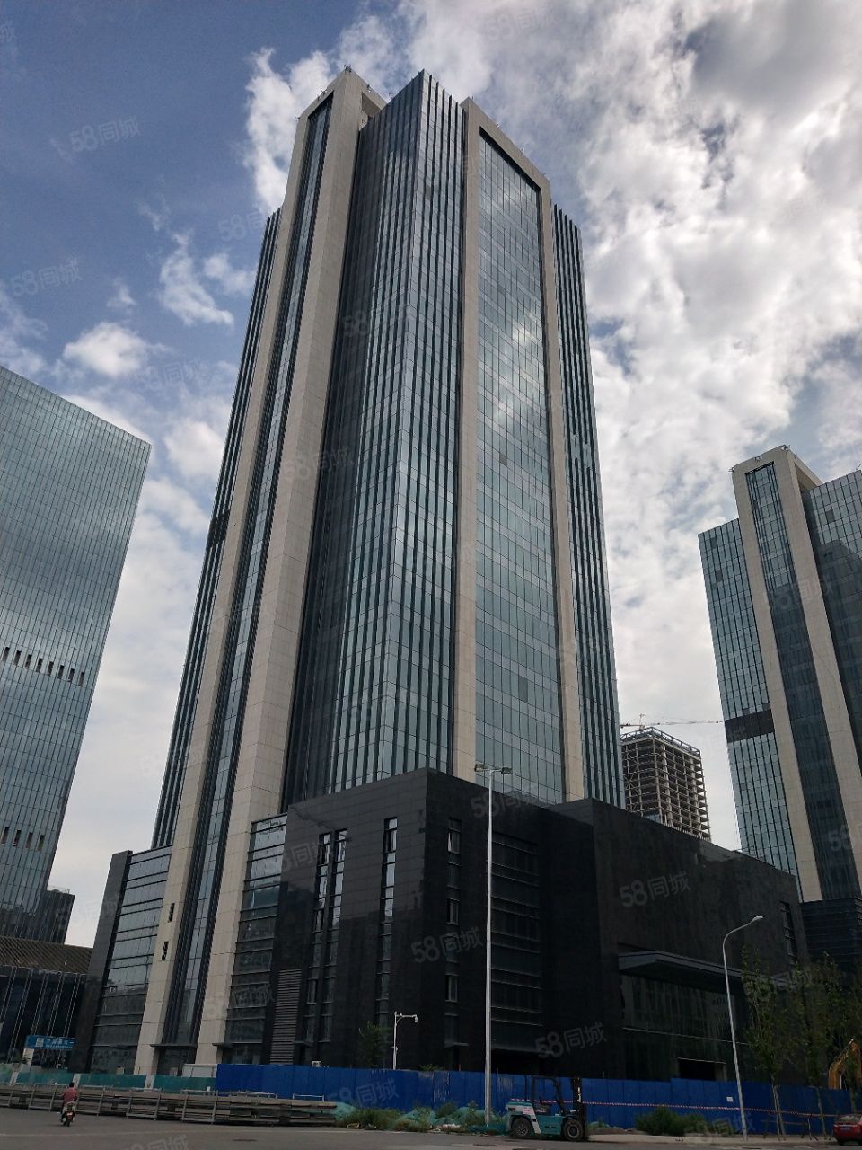 北京中国鼎大厦图片