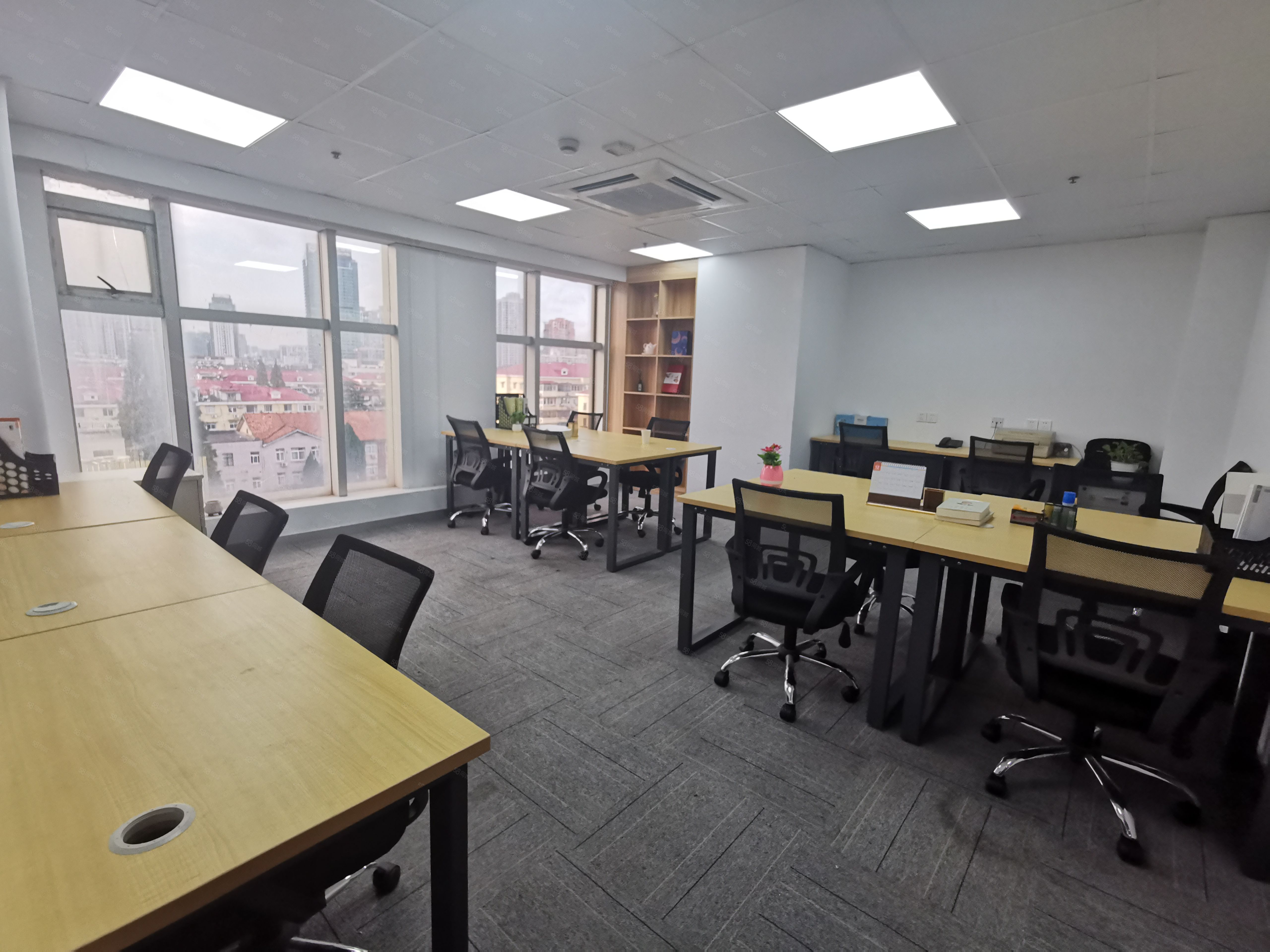 豌豆众创空间普联大厦独立办公室15人间