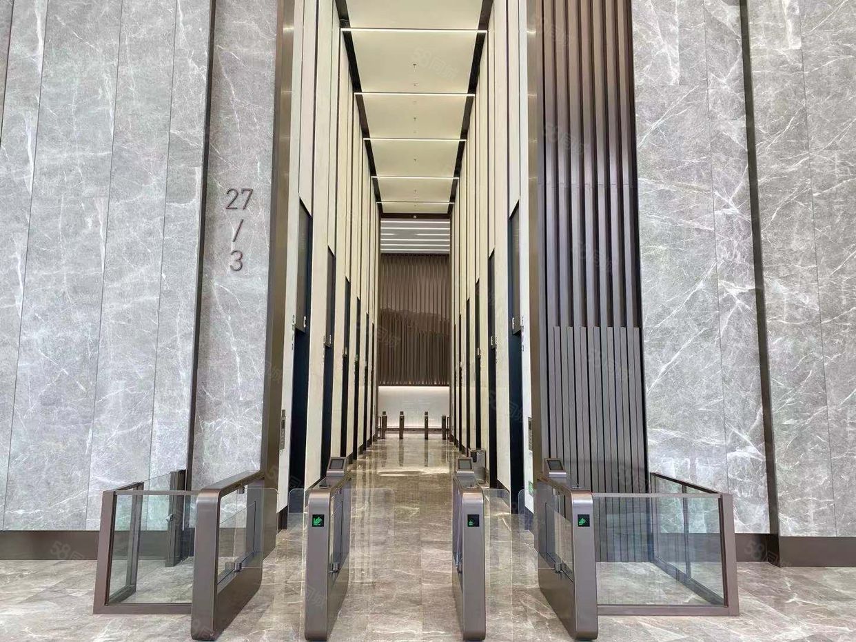 林和西地铁口耀中广场出租豪华装修带家具