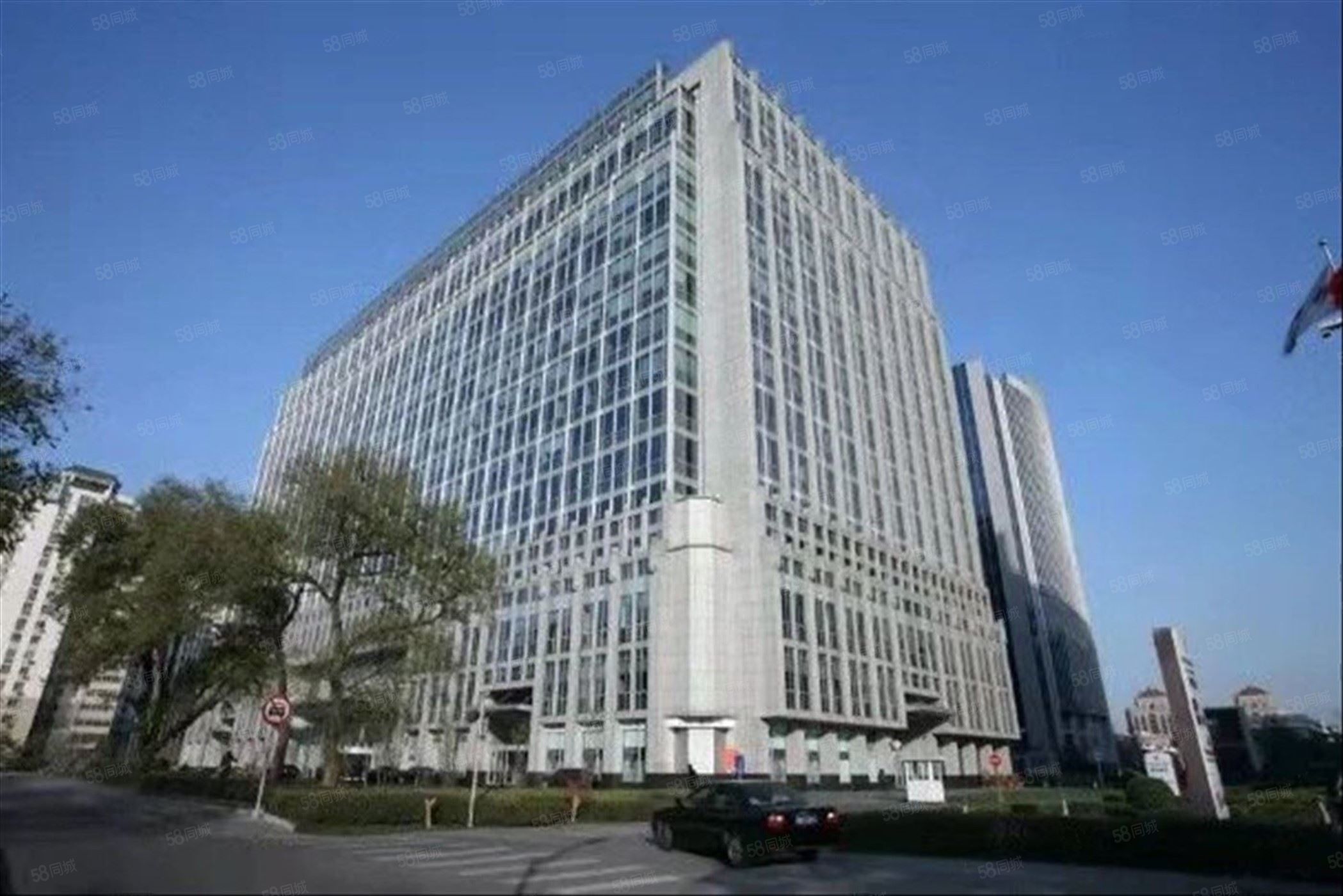 开发商直租英蓝国际金融中心高区精装修面积300600平