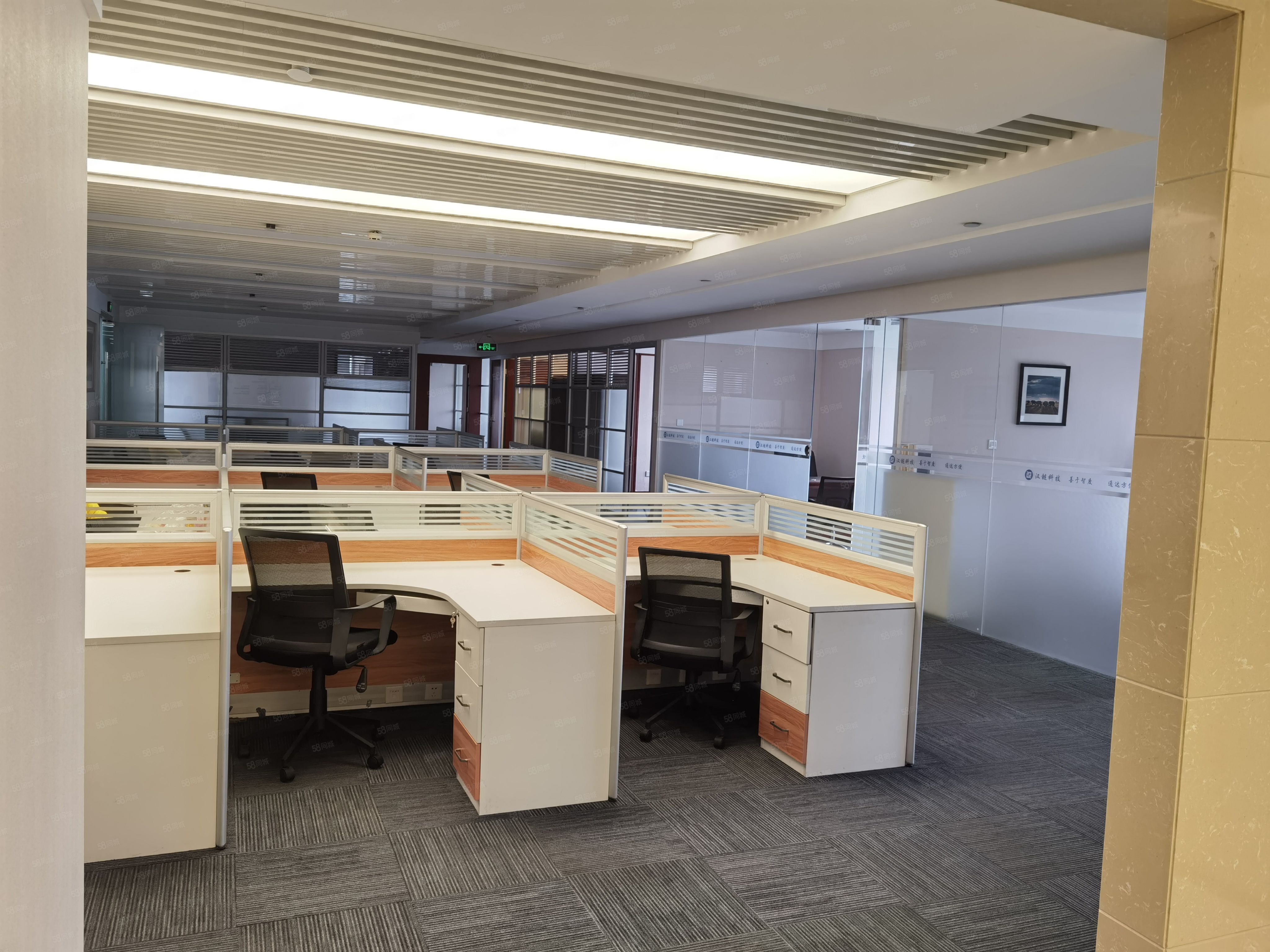 智度空间 ·广发银行大厦·开放工位共享写字楼办公室出租租赁价格