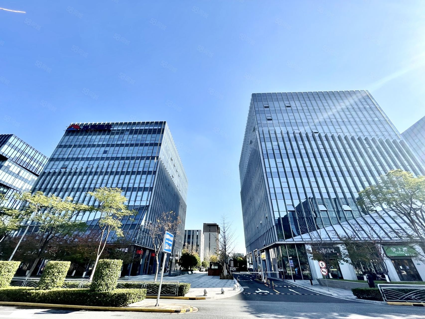 中骏广场写字楼出售