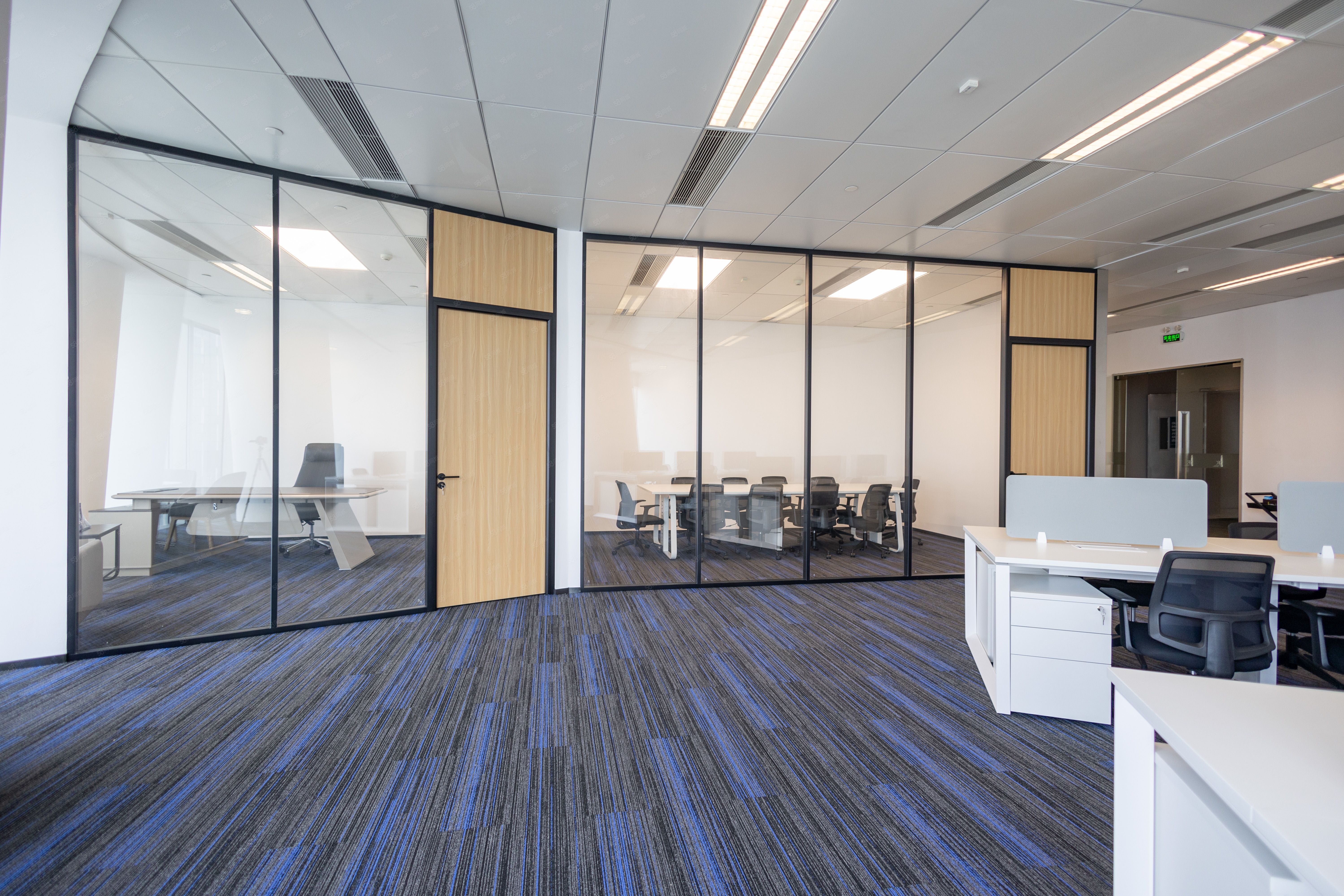 广州国际金融中心近地铁交通便利配套设施完善采光好