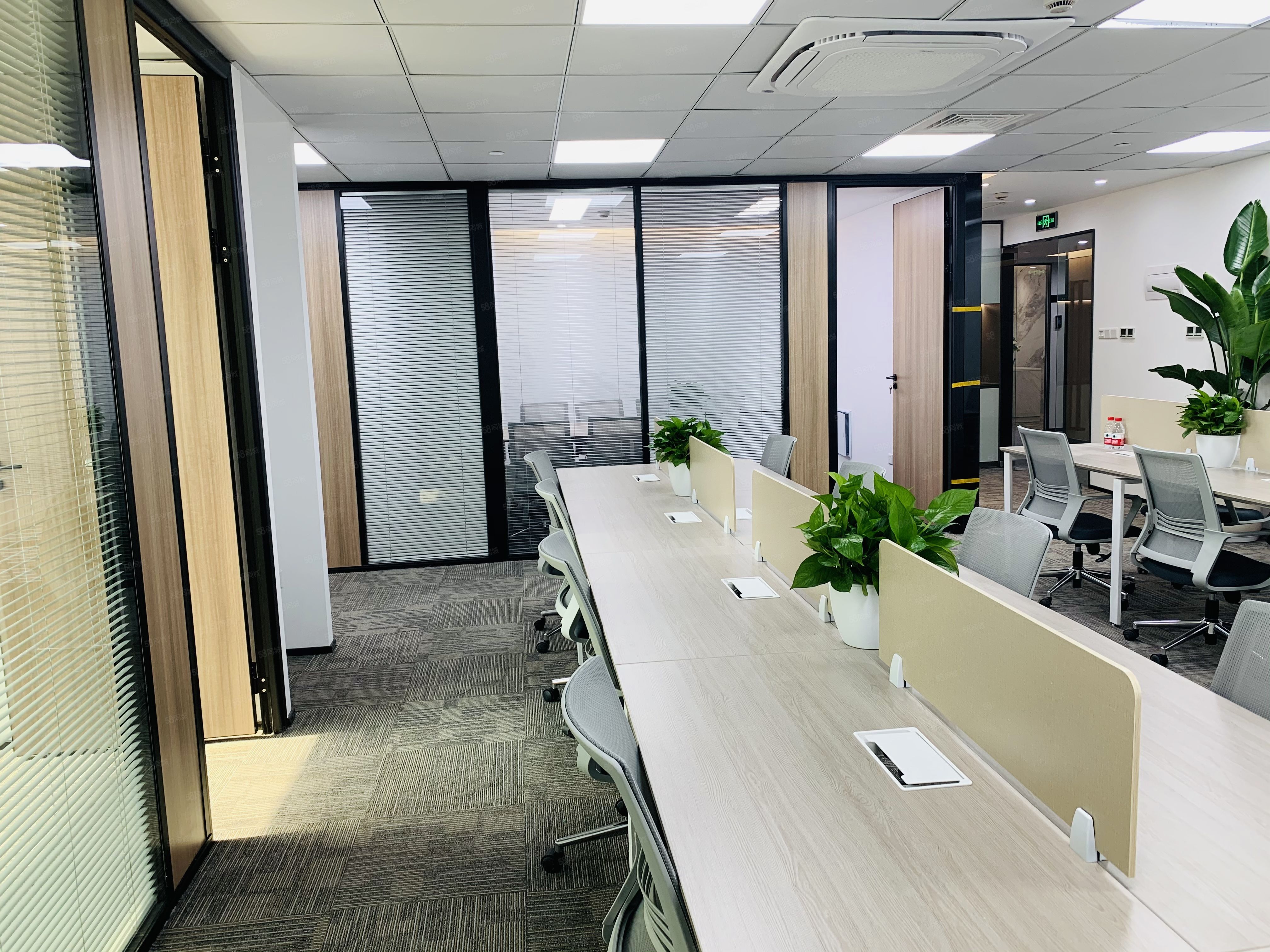 熙照服务式办公室凯迪克大厦独立办公室28人间