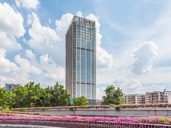 三元里中心写字楼出租/出售信息,三元里中心租金价格,图片,交通配套 -广州58联合办公网