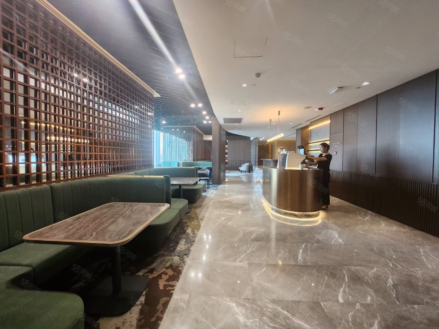 会德丰国际广场办公写字楼出租