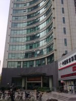 【12图】建国北路地铁口,诚信大厦,之俊大厦,河滨商务楼,双牛大厦