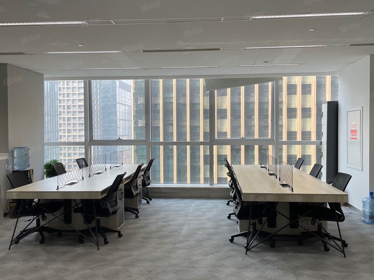 成都市高新区希顿国际广场户型方正环境舒适交通便利