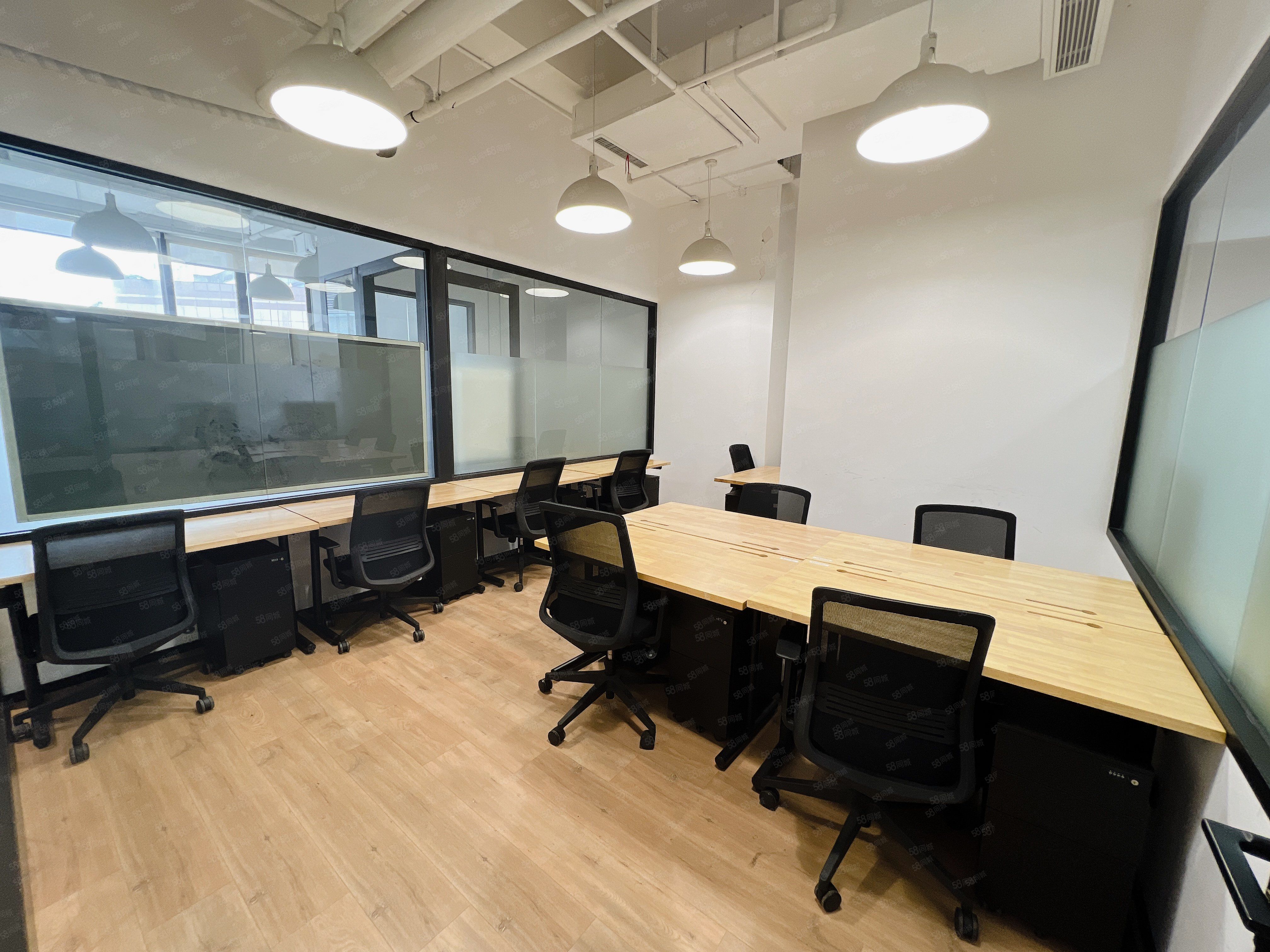 雷格斯·品尊国际中心·16人间共享写字楼办公室出租租赁价格信息