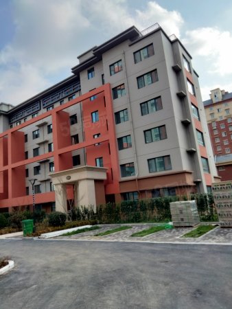 润诚吉祥苑聊城东阿环球路建筑年代:2020绿化率:32.