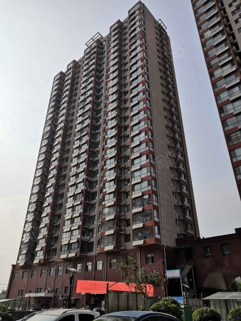 2002绿化率:30%建筑类别:高层济宁金乡春秋路御水华庭一室两室三室