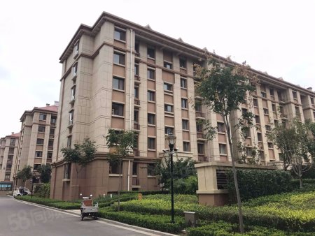 2009绿化率:55%建筑类别:高层安丘安丘城区青云山路永盛领秀城一室