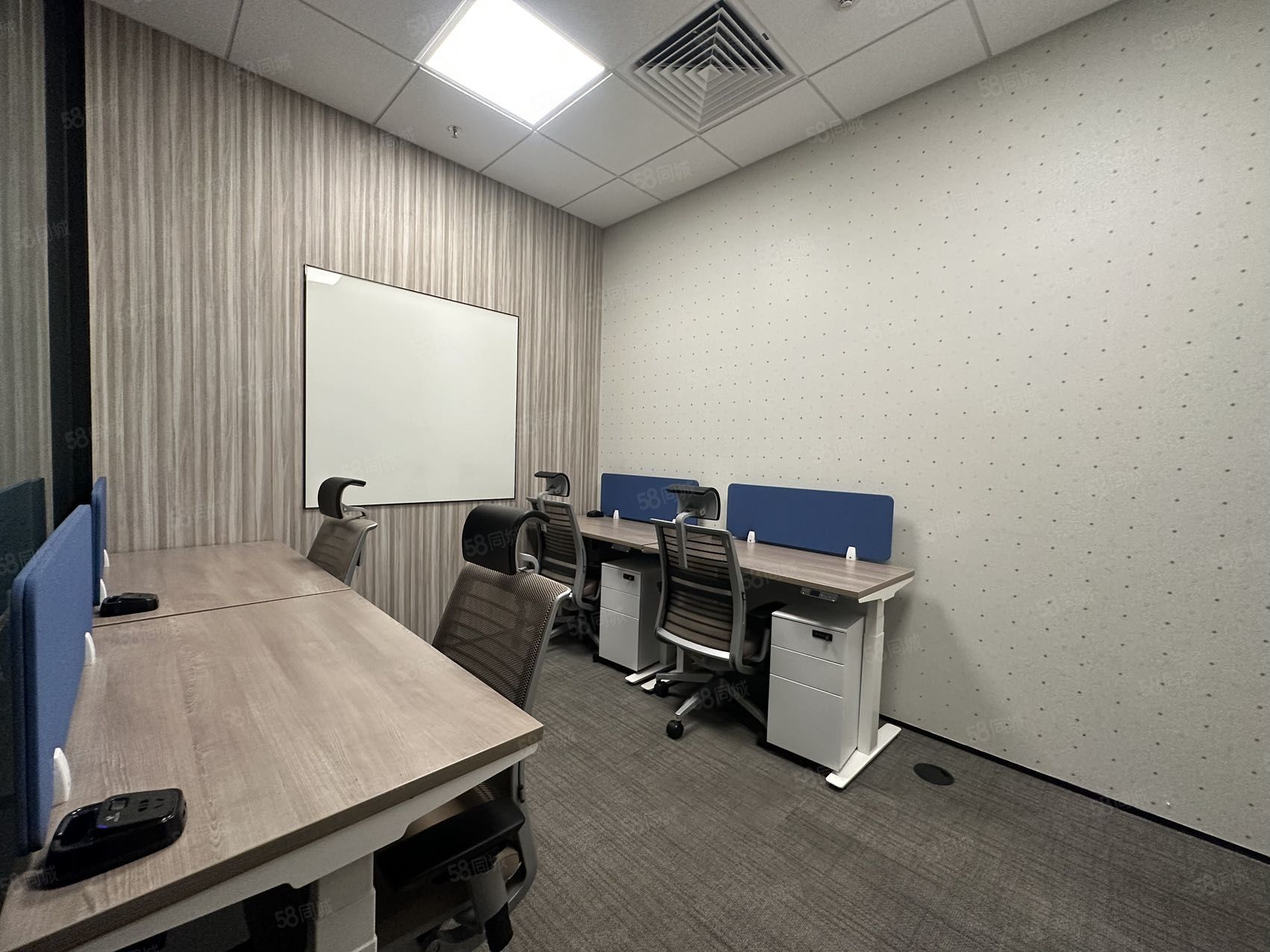 寰图办公空间航天科技广场独立办公室4人间