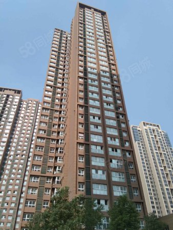 2009绿化率:30%建筑类别:多层新沂建邺路钟吾南路3号莱茵名郡一室两室