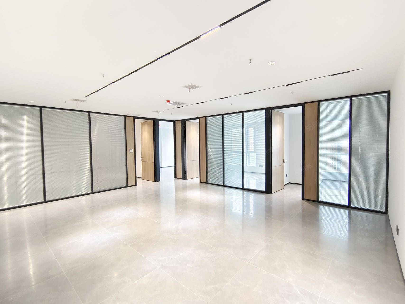 泛海国际soho城丨精装230平丨武汉商务区丨群英荟萃丨