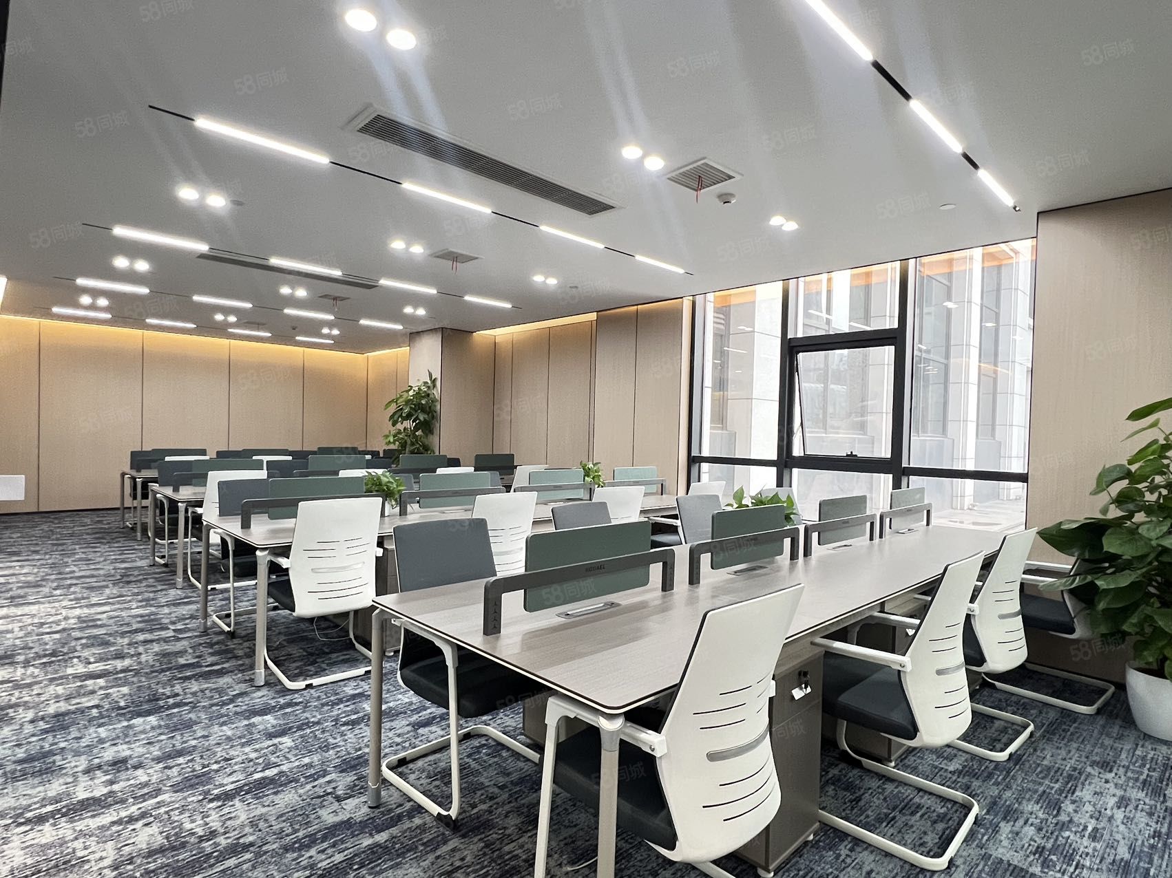 亚贸广场写字楼出租