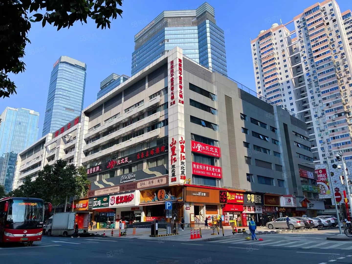 宏发大厦户型方正双面采光高区视野好大气前台