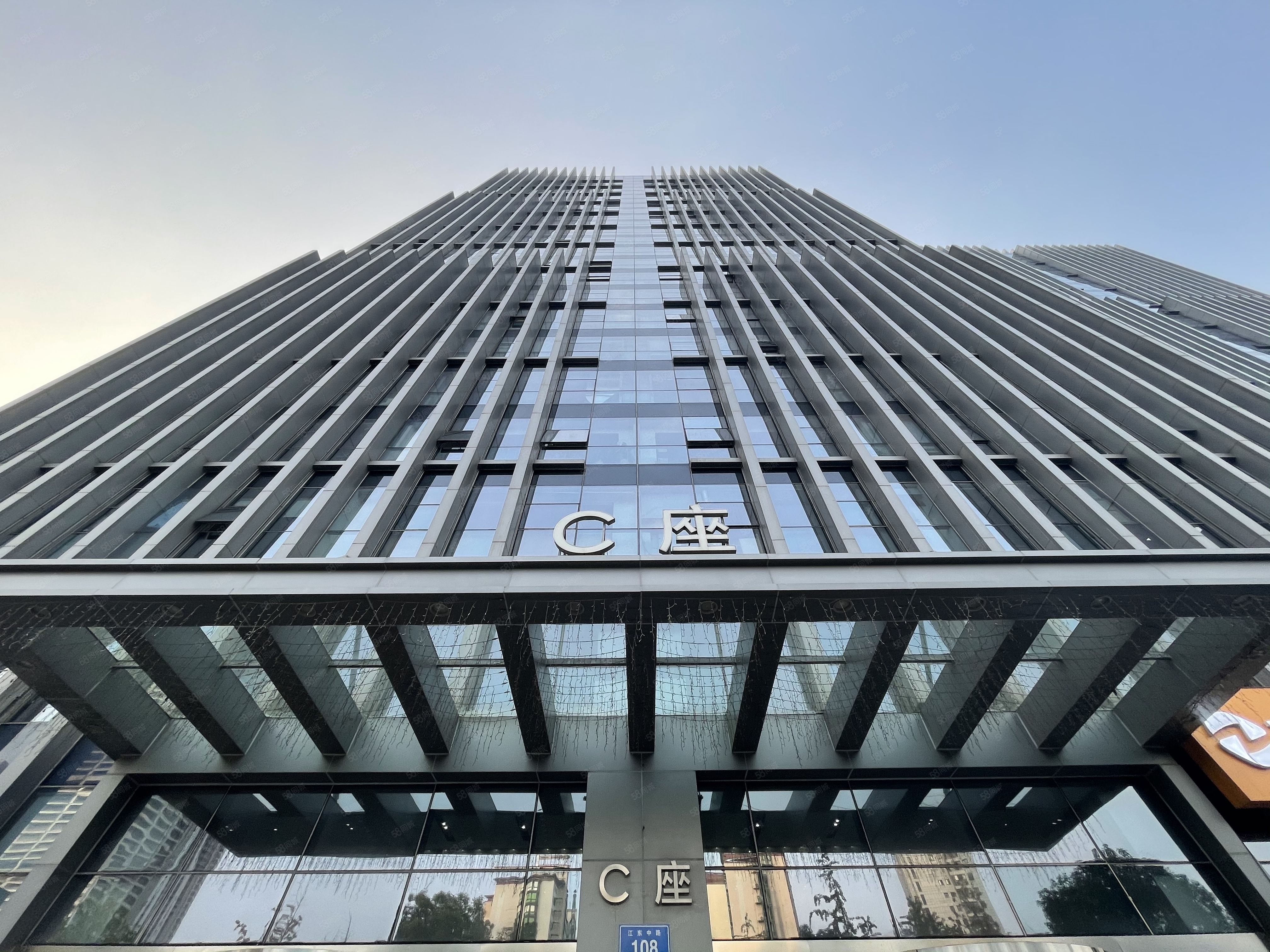 建邺万达广场·108㎡写字楼出租信息-南京58联合办公网