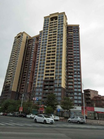 40%建筑类别:小高层一室两室三室四室四室以上聚龙湾花园东莞石龙裕兴