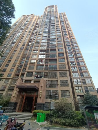 30%建筑类别:超高层一室两室三室四室四室以上大北庄马鞍山花山湖东