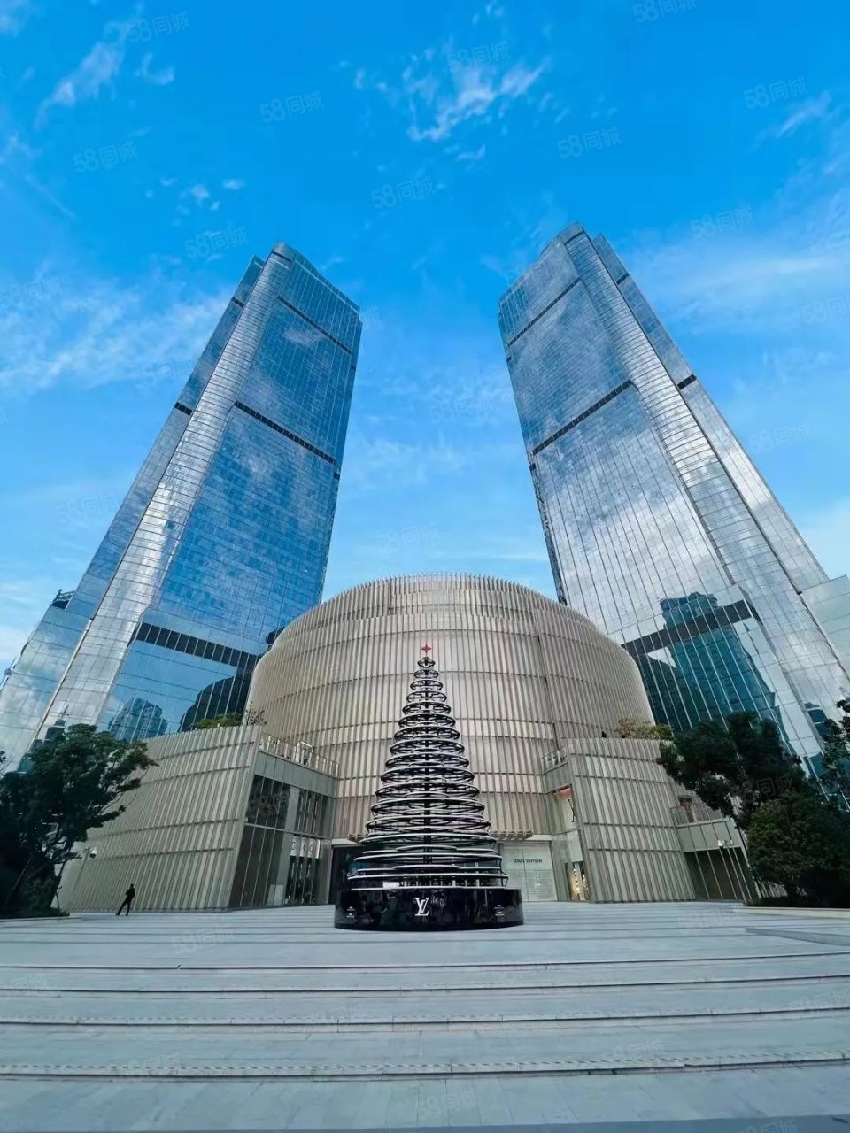 徐家汇地标港汇中心