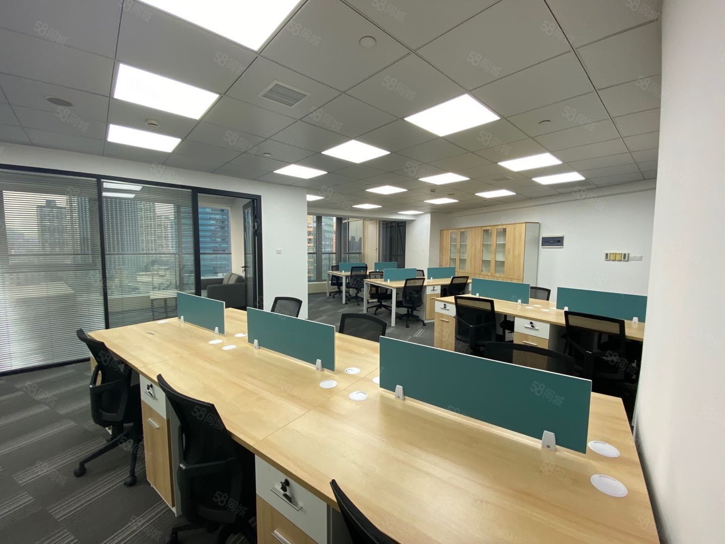 四川北路办公好房华虹国际大厦精装150平带家具现房