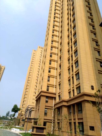 2019绿化率:30%建筑类别:高层一室两室三室四室四室以上国信上城云玺