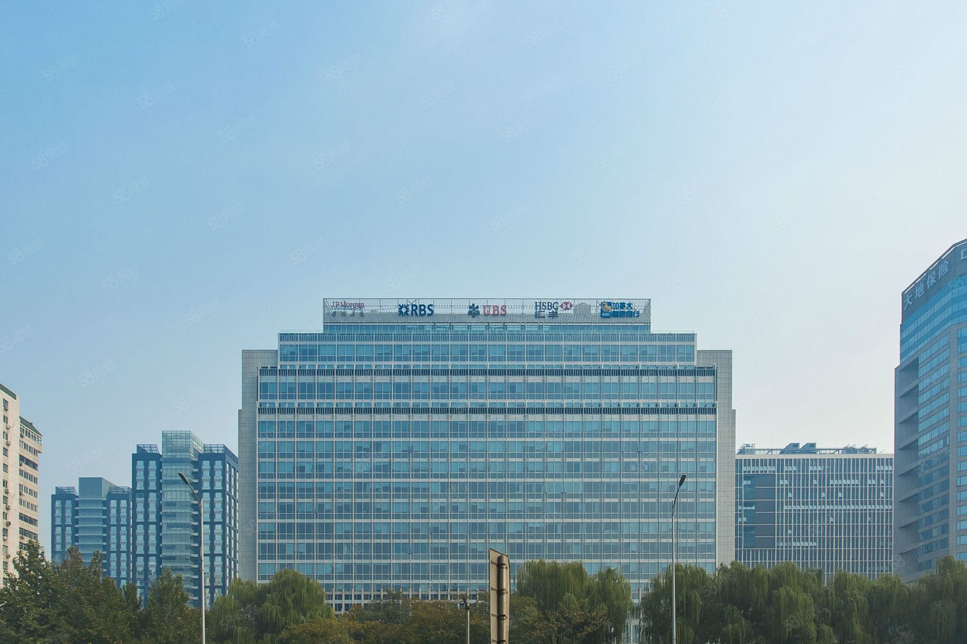 英蓝国际金融中心