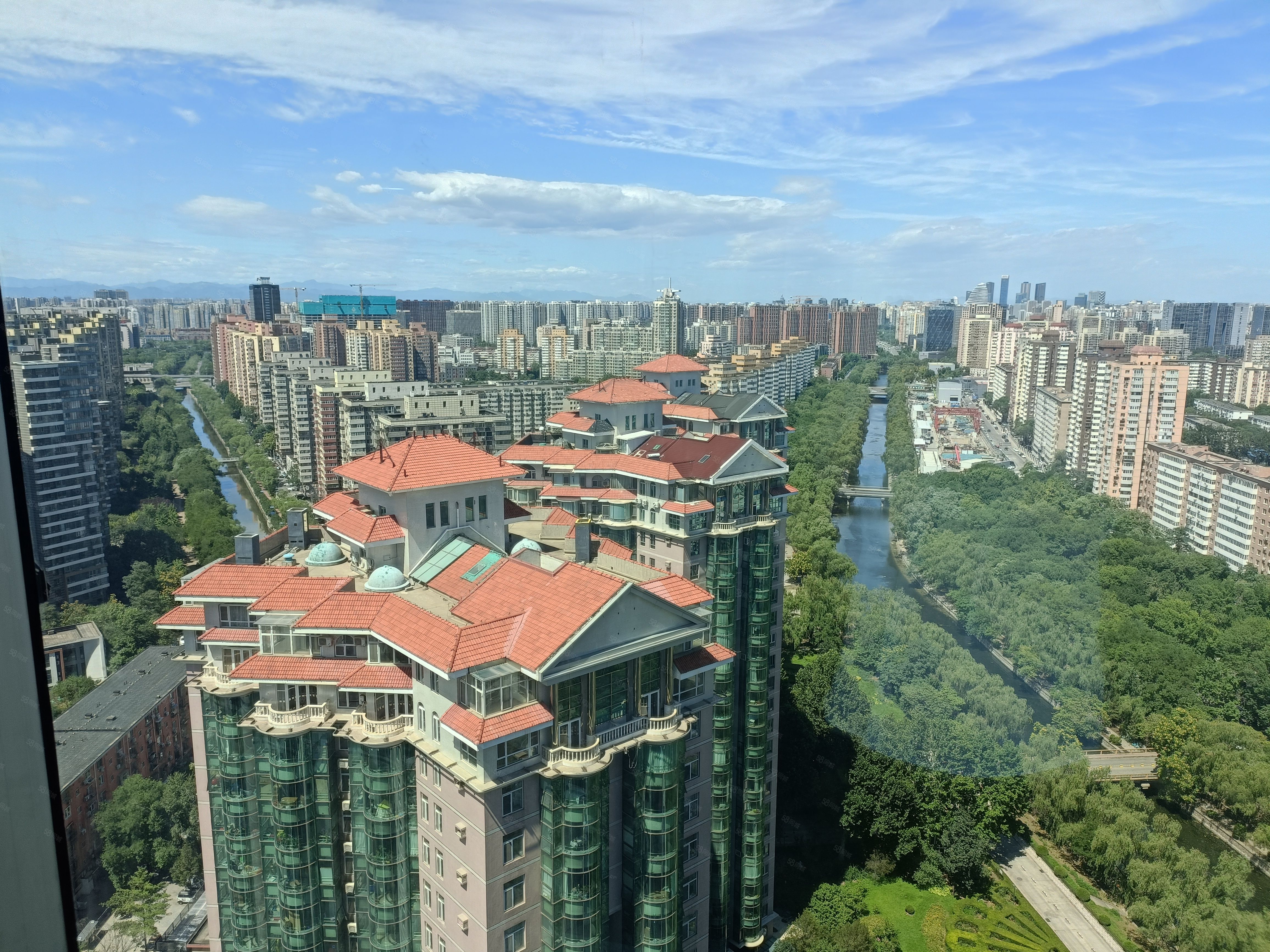 实景拍摄丨金泰大厦260平丨双河交汇丨高层视野丨物业直租