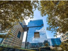 天府四街建信人寿大厦精装带家具出租半层无加时费出租