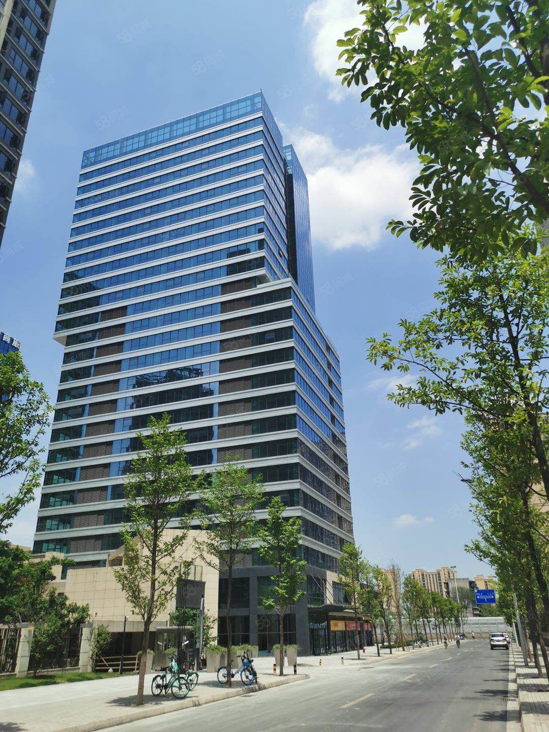 鲁能城三期商住楼