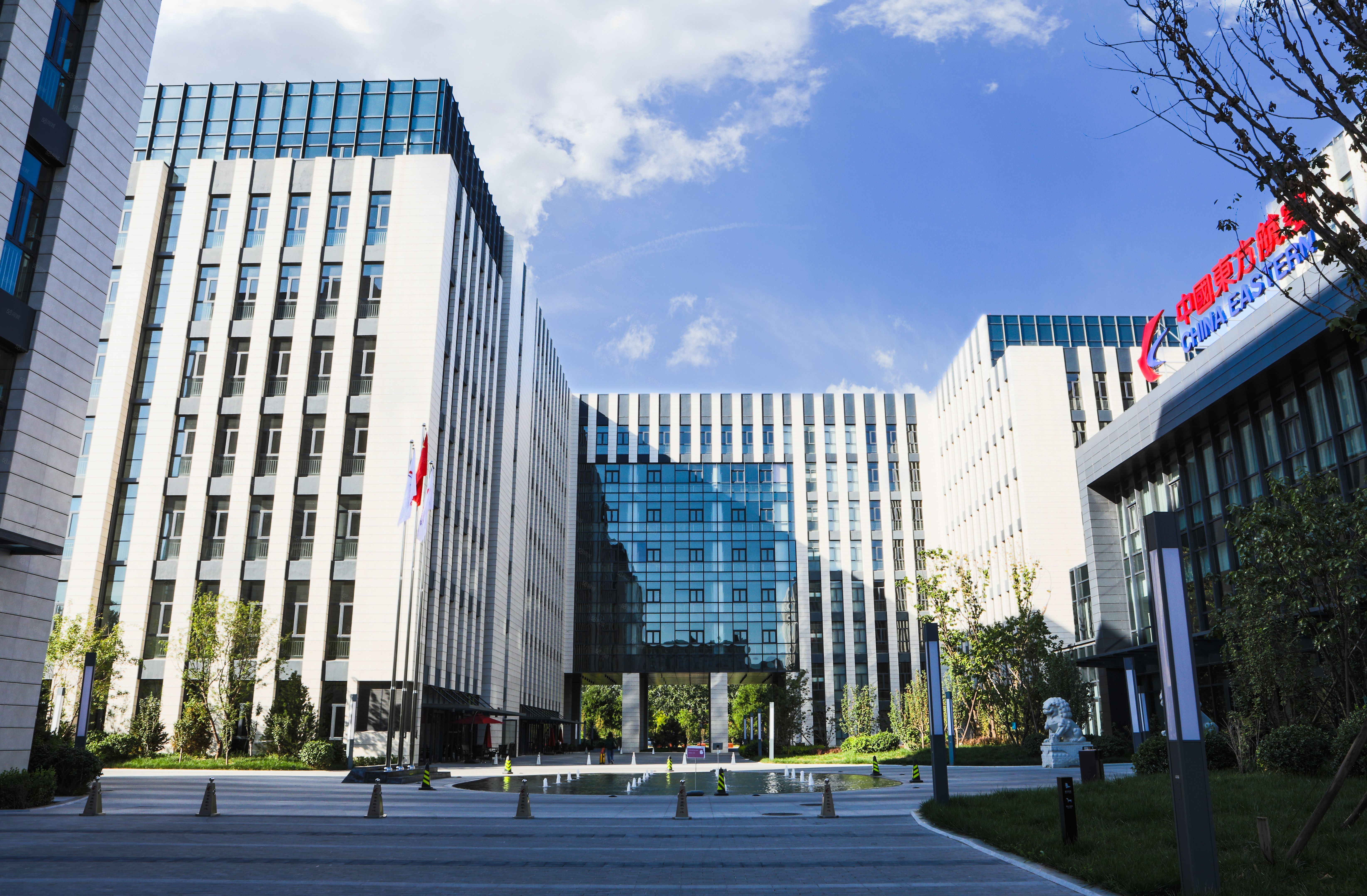 东航中心龒龥饩饩㎡