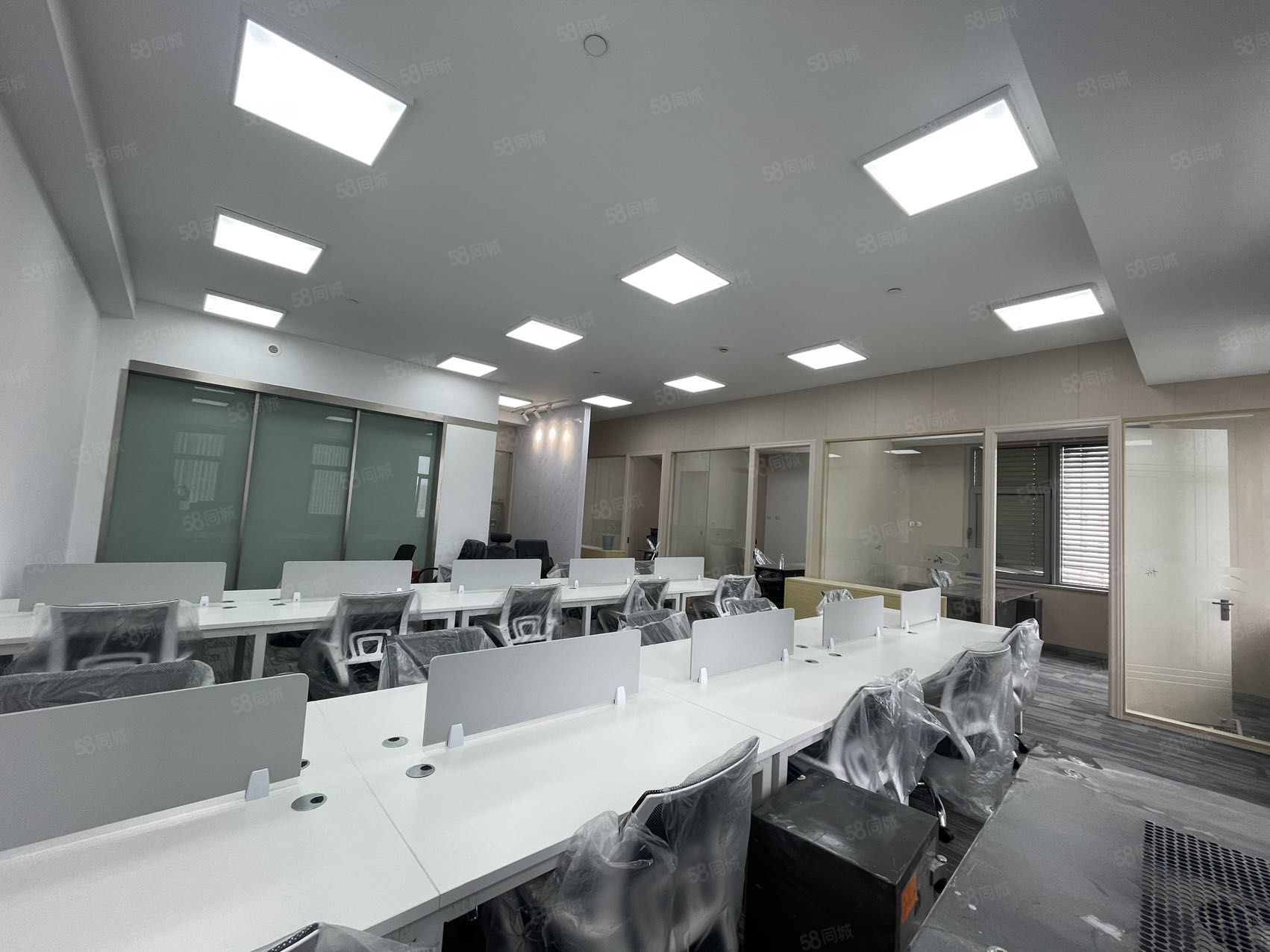 四川北路办公好房华虹国际大厦精装180平带家具现房