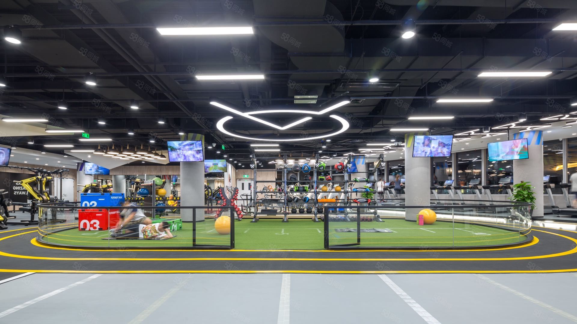 寰图雅居乐国际广场办公独立办公室10人间